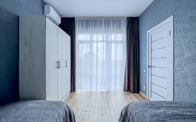 V Prigorode Astrakhani Green Fox Flat