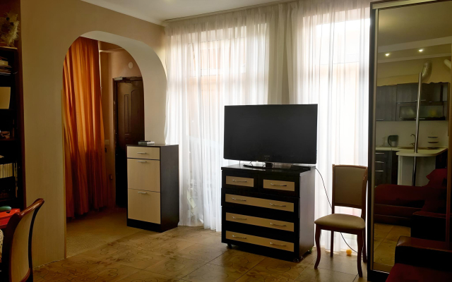 151 Per Zapadny Private House