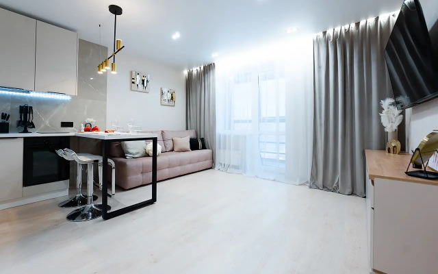 Pyat Zvyozd Kvartira S Konditsionerom V Novom Zhk Apartments