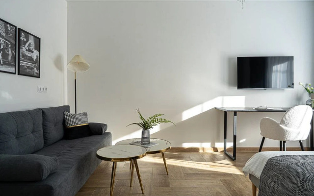 Monochrome Ot Seti Good Vibes Apartments Apartments