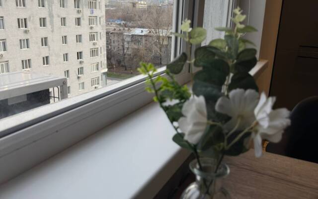 Апартаменты 105 около арбата с видом на горы