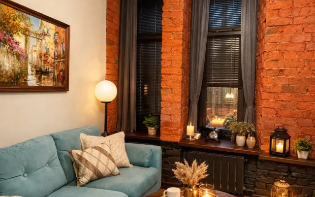 Апартаменты двухуровневые возле Кремля