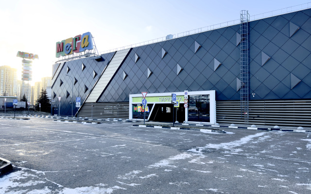 Квартира Уютная студия рядом с ТЦ Мега