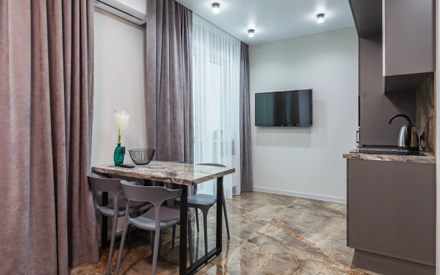 Yevraziya Apartments