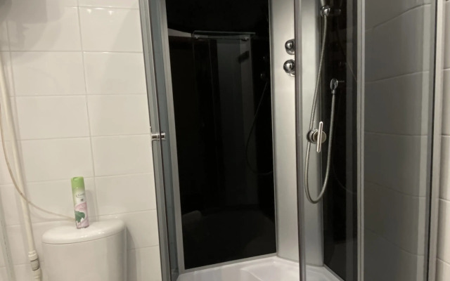 Vernisage Living Quarters