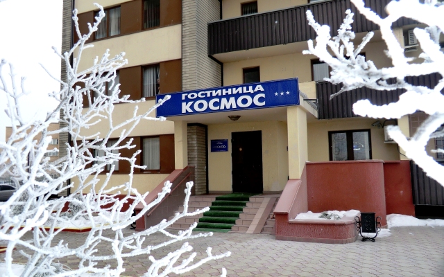 Отель Космос