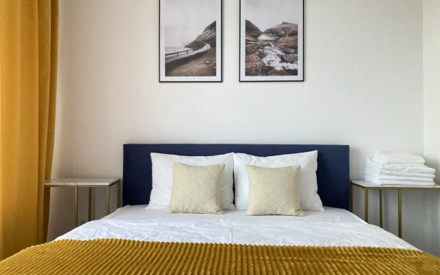 Апартаменты с Двумя Спальнями у Метро Аминьевская