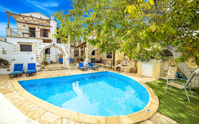 Вилла Grape Heated Pool