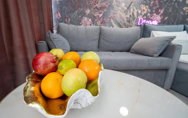 V Zhk Versal Nesebrskaya 14 Flat