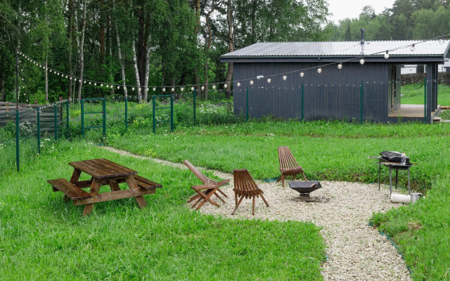Dom 2 Barn 2 Dalniy Private house