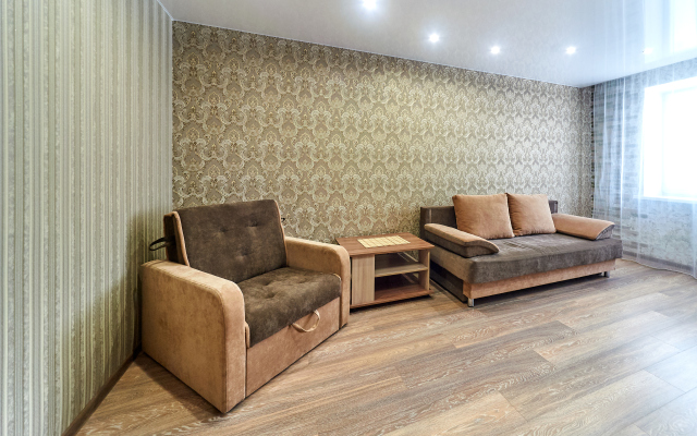 Matrosova 5 Apartment