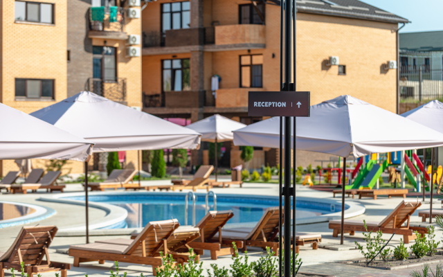 Rinn Rise Resort Hotel