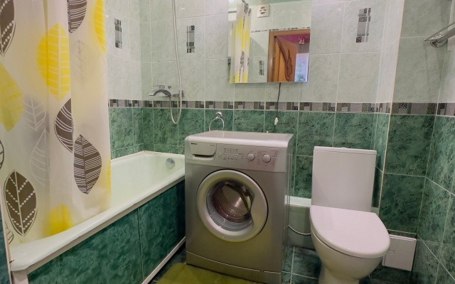 Uyutnaya kvartira s vidom na Avachinskuyu bukhtu Flat