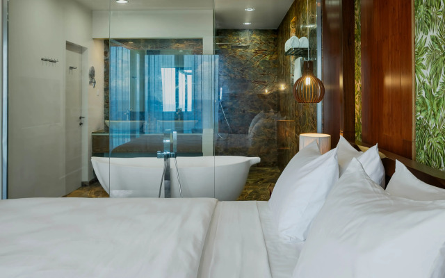 Gardens Hill Resort & Spa Resort