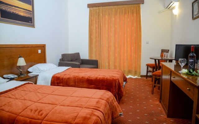 Arta Palace Hotel