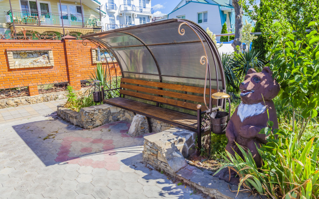 Faina Guest house