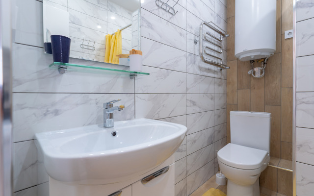 Svetlye Ot LetoApart Apartments