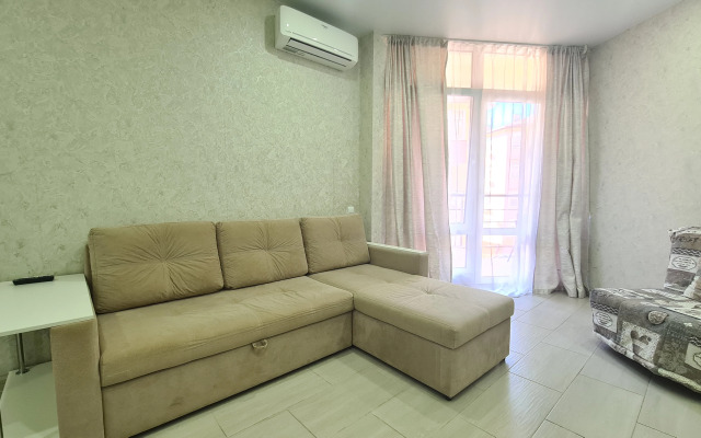 Studiya S Balkonchikom V Kurortnom Gorodke Flat