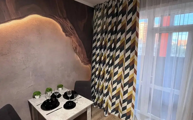 Duet Flat