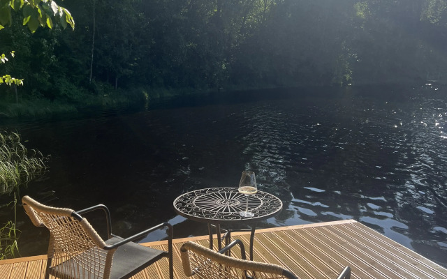 Вилла на Воде Рощино