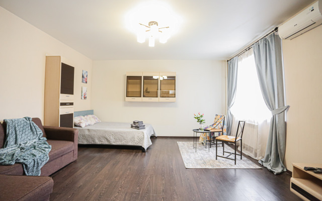 Na Beregu Reki Flat