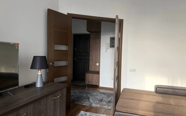 Uyutny Apartament v Bishkeke na Umetalieva 113 Flat