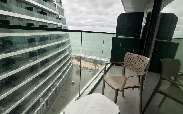 Na Beregu Morya Apartments
