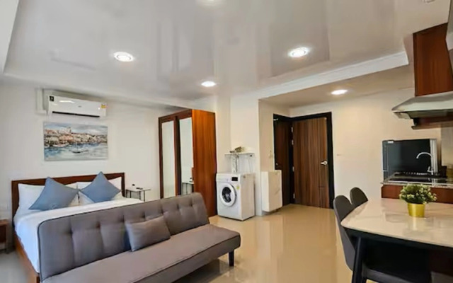 Апартаменты Max comfort near beach CC 320