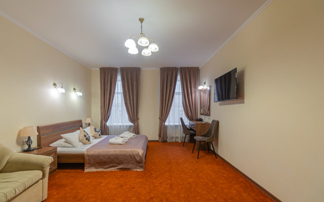 Solo Na Vladimirskoy Ploshchadi Guest house