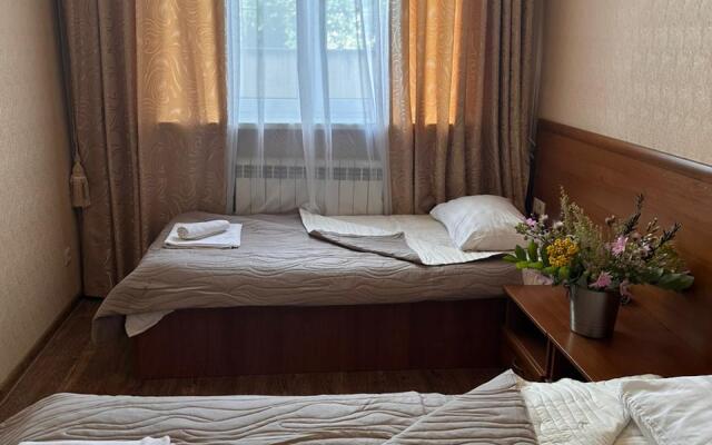 Aviastars Guest house