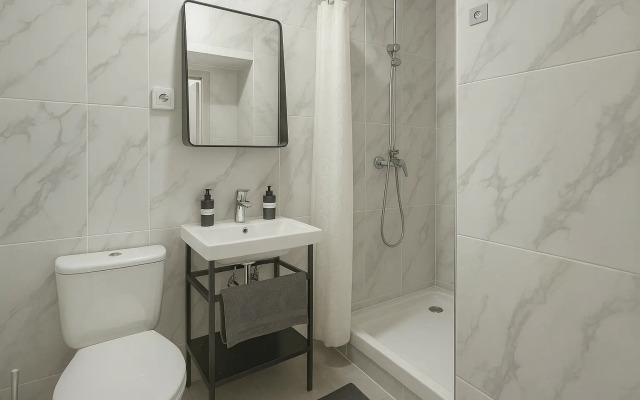 Апартаменты Metro Plus