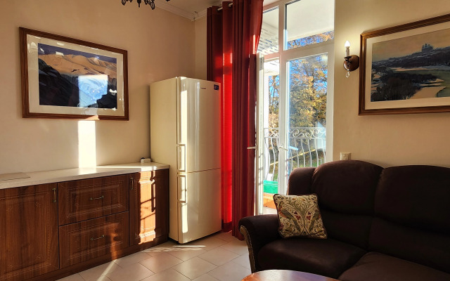 V Zhk Merkato s Basseynom Flat