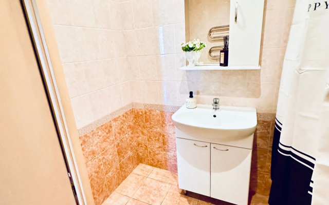 Апартаменты КВАРТ отель на Первомайском проспекте