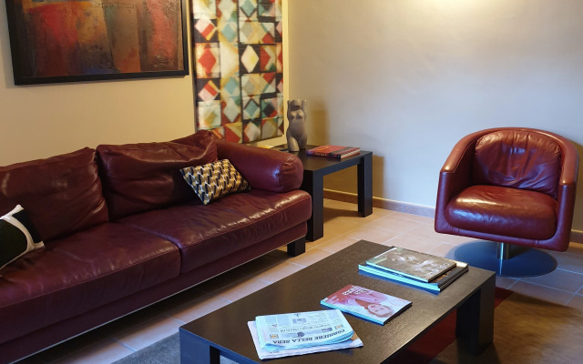 Giacarda Suite Apartments