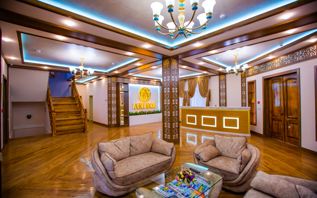 Art Eco Hotel