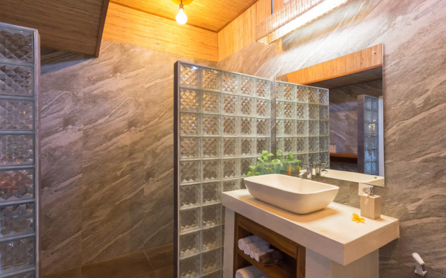 Вилла The Joglo Dream Joglo