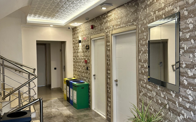 BLOOMTALYA Hotel