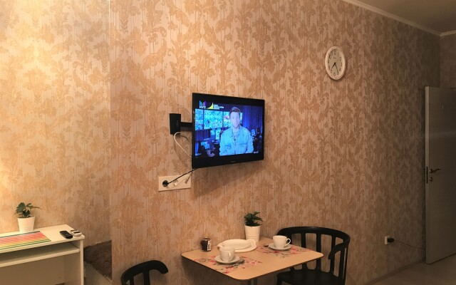 Crocus Star Hotel