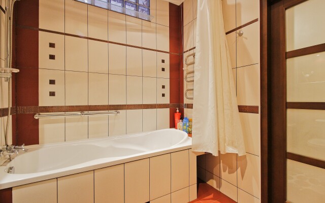 Семейная 3-комнатная квартира в центре города