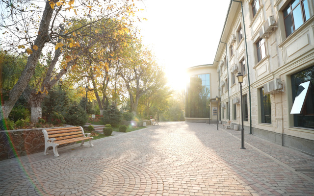 Wellmore Resort Hotel Charvak