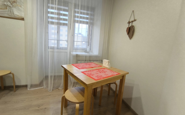 Квартира Двухкомнатная на Старателей 4