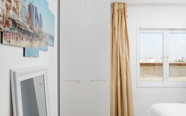 Penthouse With Panoramic View By Feelhome Apartments