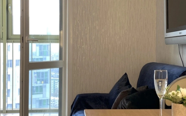 Apartamenty S Balkonom Na Revolyutsii 52b