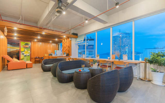 Le's Cham Hotel