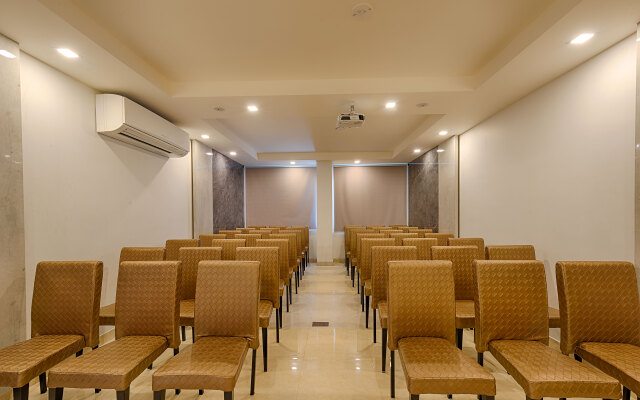 Chenthur Park Hotel