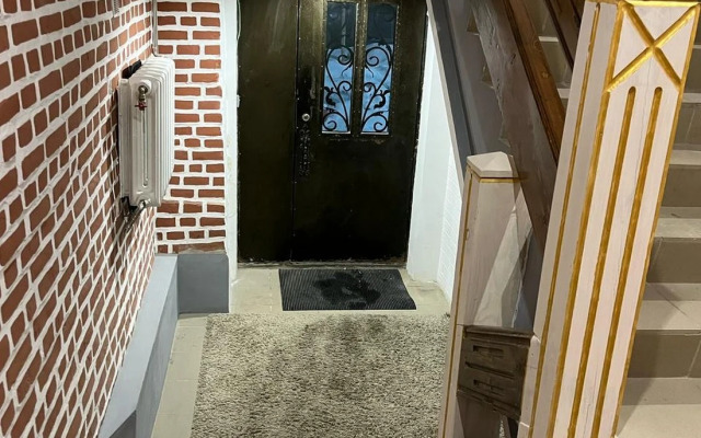 Апартаменты Логово Румс Шестикомнатные