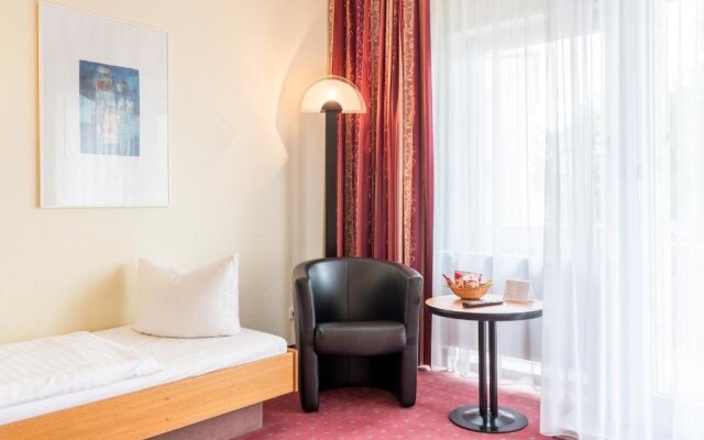 Отель Andante Hotel Dresden