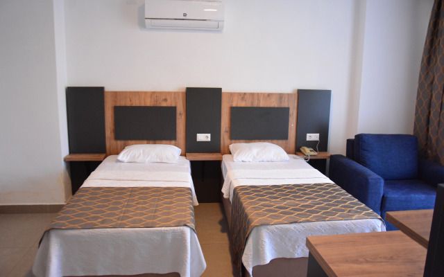 Club Efes Otel