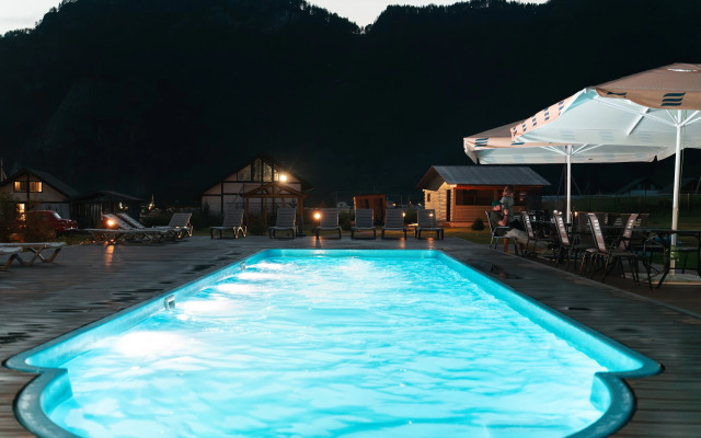 Отель Альпинс Residence