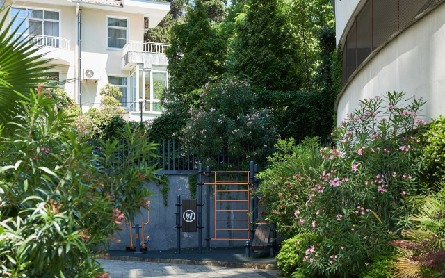 Апартаменты Фестивальный Lamare с Балконом и Видом на Парк Дендрарий